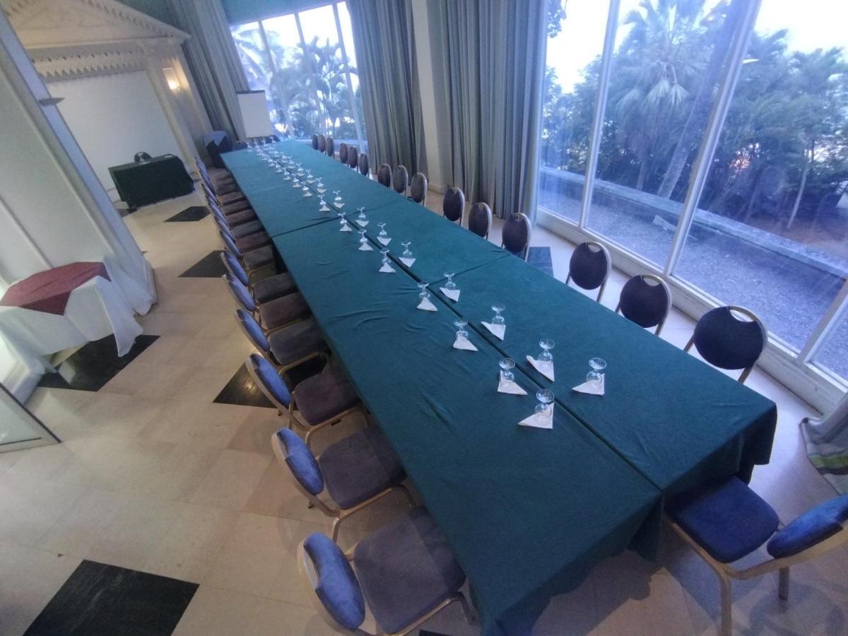 Hotel La Bateliere Schoelcher Ngoại thất bức ảnh