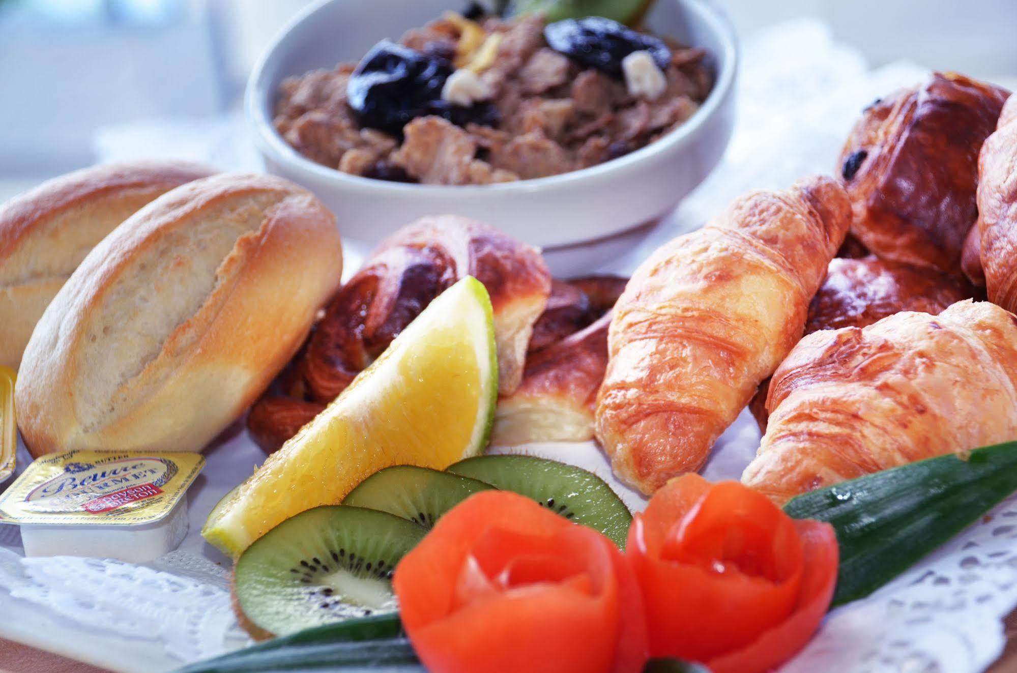 Hotel La Bateliere Schoelcher Ngoại thất bức ảnh