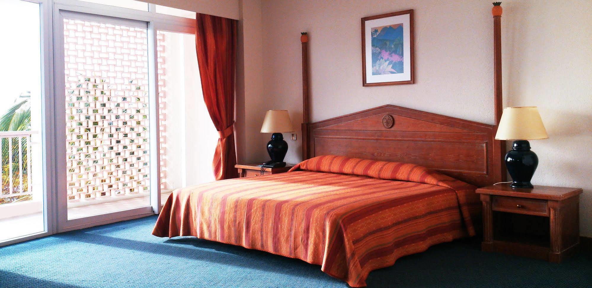 Hotel La Bateliere Schoelcher Ngoại thất bức ảnh