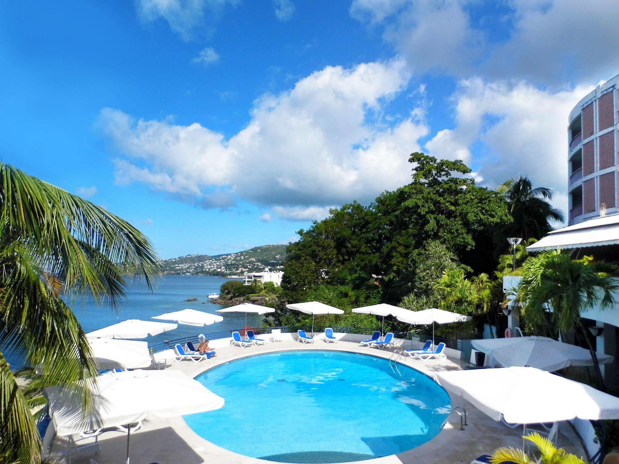 Hotel La Bateliere Schoelcher Ngoại thất bức ảnh